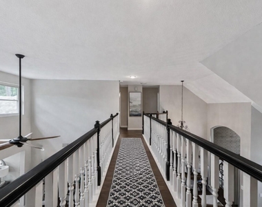 12907 Lake Mist Drive - Photo Thumbnail 14