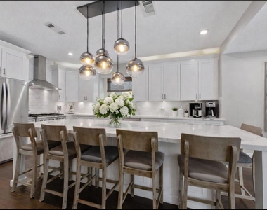 12907 Lake Mist Drive - Photo Thumbnail 6