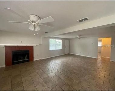 1305 Carr Drive - Photo Thumbnail 7