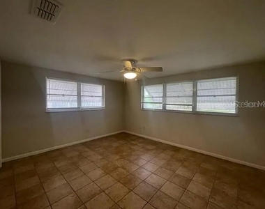 1305 Carr Drive - Photo Thumbnail 8