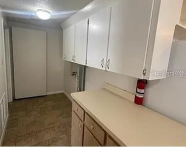 1305 Carr Drive - Photo Thumbnail 6