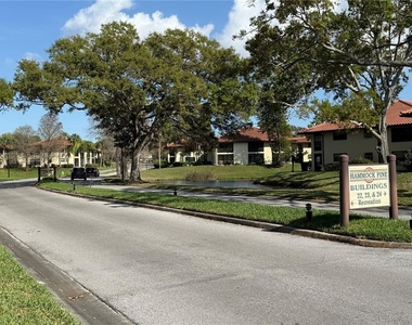 1711 Hammock Pine Boulevard - Photo Thumbnail 33