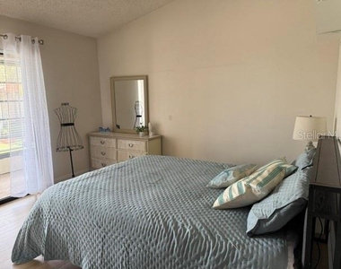 1711 Hammock Pine Boulevard - Photo Thumbnail 28