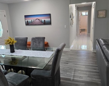 3235 Buckhorn Drive - Photo Thumbnail 7