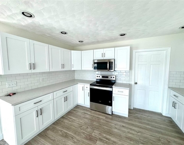 535 173rd Avenue - Photo Thumbnail 31