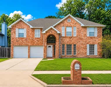 19002 Timber Way Drive - Photo Thumbnail 18