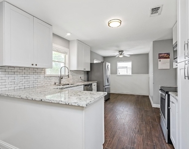 1719 Longhorn Drive - Photo Thumbnail 16