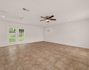 6311 Tall Willow Drive - Photo Thumbnail 12