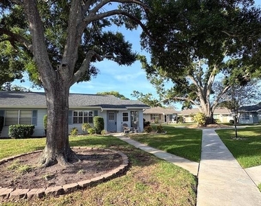 1902 Dandridge Street - Photo Thumbnail 5