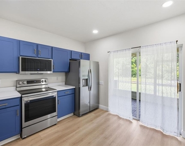 1141 Kennewick Court - Photo Thumbnail 9