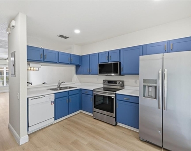 1141 Kennewick Court - Photo Thumbnail 7
