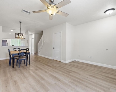 1141 Kennewick Court - Photo Thumbnail 4