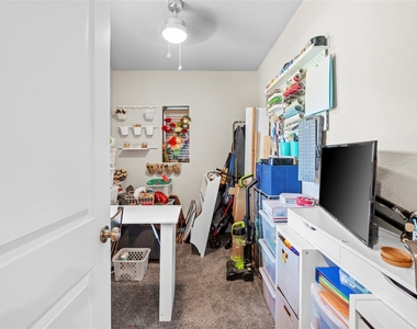 4630 Woodside Street - Photo Thumbnail 8