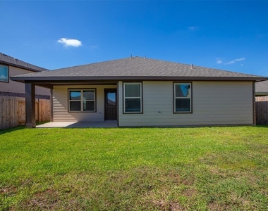 18435 Grayson Bluff Way - Photo Thumbnail 25