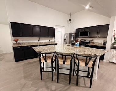 21106 Kirkland Woods Drive - Photo Thumbnail 4