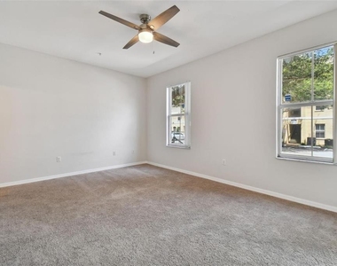 5052 Sunridge Palms Drive - Photo Thumbnail 8