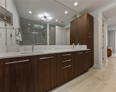 275 1st Avenue S - Photo Thumbnail 79