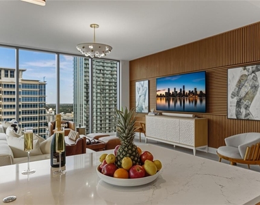275 1st Avenue S - Photo Thumbnail 42