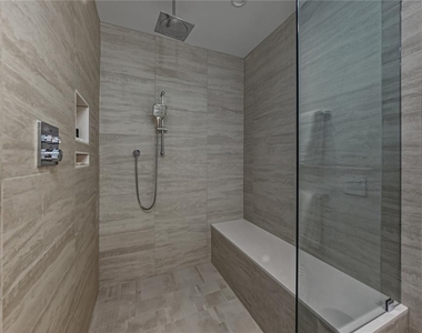 275 1st Avenue S - Photo Thumbnail 77