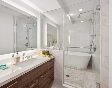 3333 Lake Street - Photo Thumbnail 21