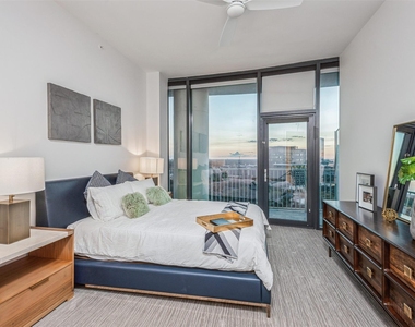 3333 Lake Street - Photo Thumbnail 2