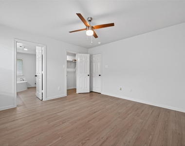 16348 Ryan Guinn Way - Photo Thumbnail 15
