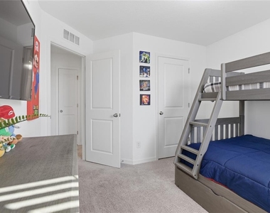 710 Longboat Drive - Photo Thumbnail 19