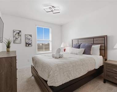 710 Longboat Drive - Photo Thumbnail 21
