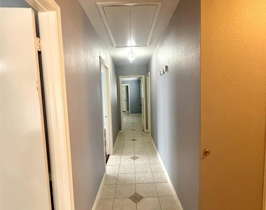 14906 Brookpoint Drive - Photo Thumbnail 11