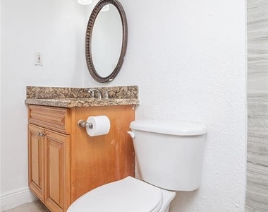 4789 S Texas Avenue - Photo Thumbnail 11