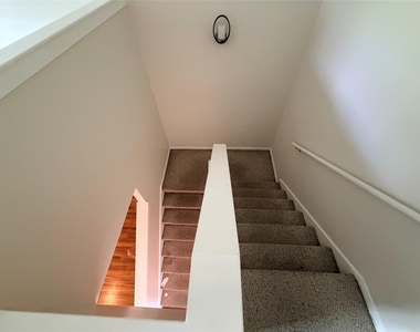 1253 W 17th Street - Photo Thumbnail 7