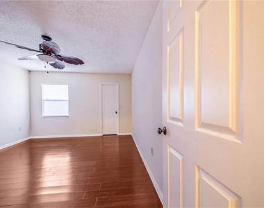 733 Mikasuki Drive - Photo Thumbnail 11