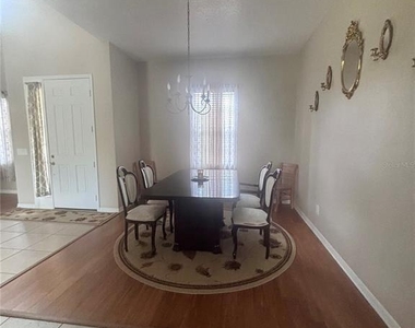818 Pecori Terrace - Photo Thumbnail 15