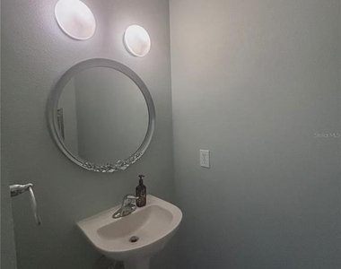 818 Pecori Terrace - Photo Thumbnail 6