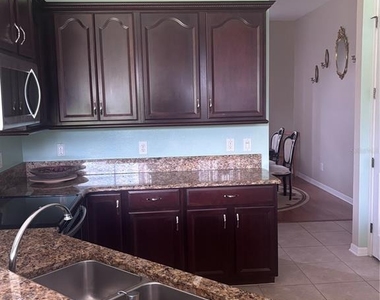 818 Pecori Terrace - Photo Thumbnail 13