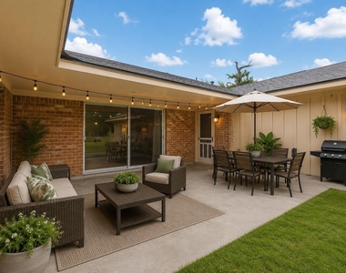 435 Rolling Wood Road - Photo Thumbnail 28