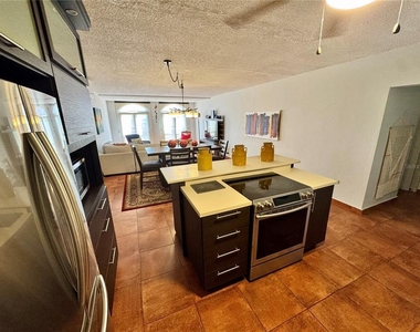 100 Candelero Drive - Photo Thumbnail 7