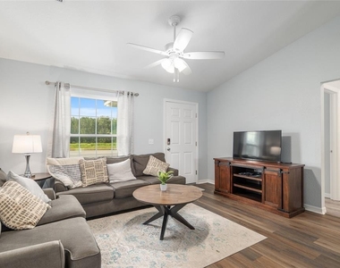 3424 Ne 14th Street - Photo Thumbnail 16