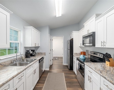 3424 Ne 14th Street - Photo Thumbnail 31