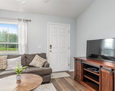 3424 Ne 14th Street - Photo Thumbnail 13
