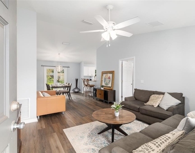 3424 Ne 14th Street - Photo Thumbnail 12