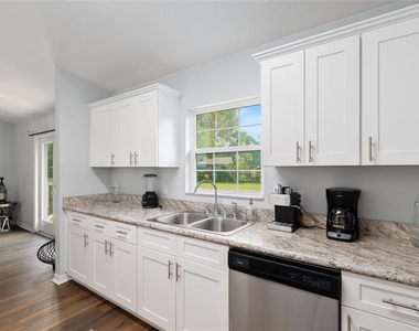 3424 Ne 14th Street - Photo Thumbnail 30