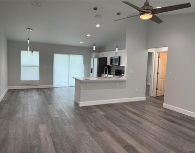 15854 Sw 38 Place - Photo Thumbnail 1