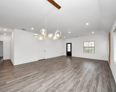 14230 Elrington Hollow Trail - Photo Thumbnail 14