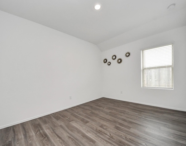 14230 Elrington Hollow Trail - Photo Thumbnail 25