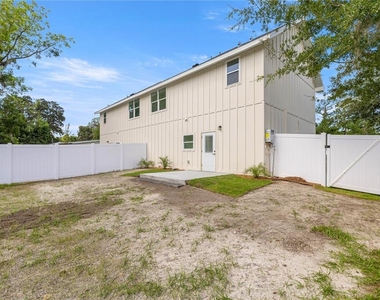 305 Se 5th Terrace - Photo Thumbnail 22