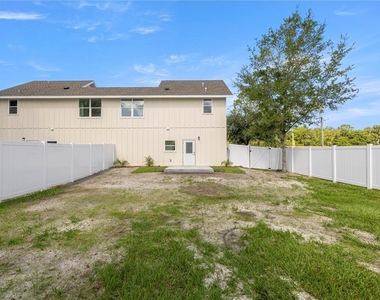 305 Se 5th Terrace - Photo Thumbnail 23