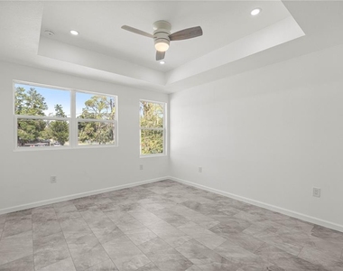 305 Se 5th Terrace - Photo Thumbnail 18