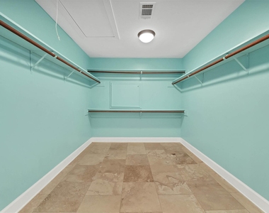 1802 Potomac Drive - Photo Thumbnail 25