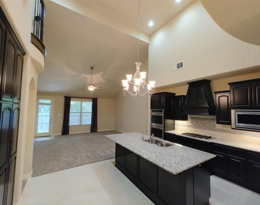 9014 Meacom Drive - Photo Thumbnail 2